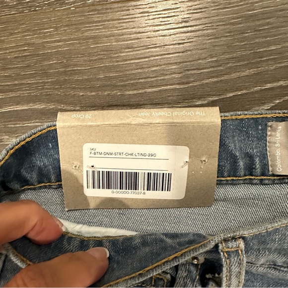 Everlane The Original’90s Cheeky High Rise Straight Leg Crop Jean Size 29 - Picture 7 of 14